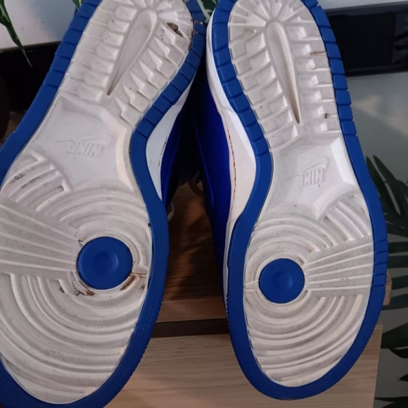 Nike High Dunks - Picture 2 of 5